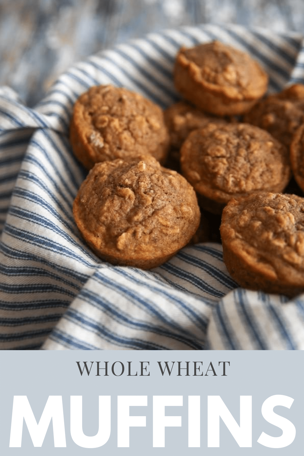 Whole Wheat Muffins with Apple And Oats • Kath Eats