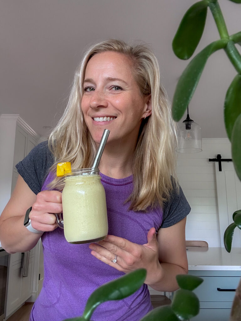 Mango Pineapple Smoothie recipe